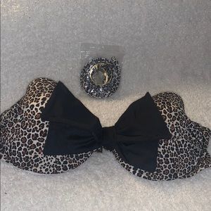 VS Leopard Bow Bikini Top 🐆